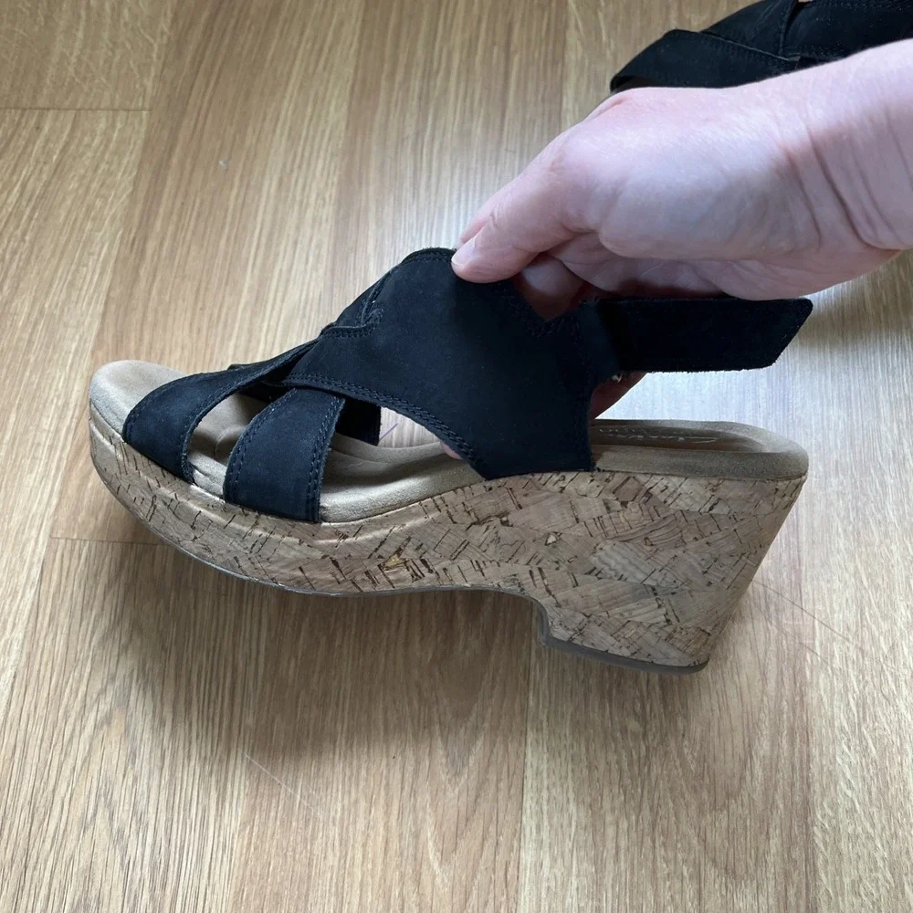 Clarks Rose Wedge Sandal Womens Size 9 Black Ultimate Comfort Nubuck Leather 40